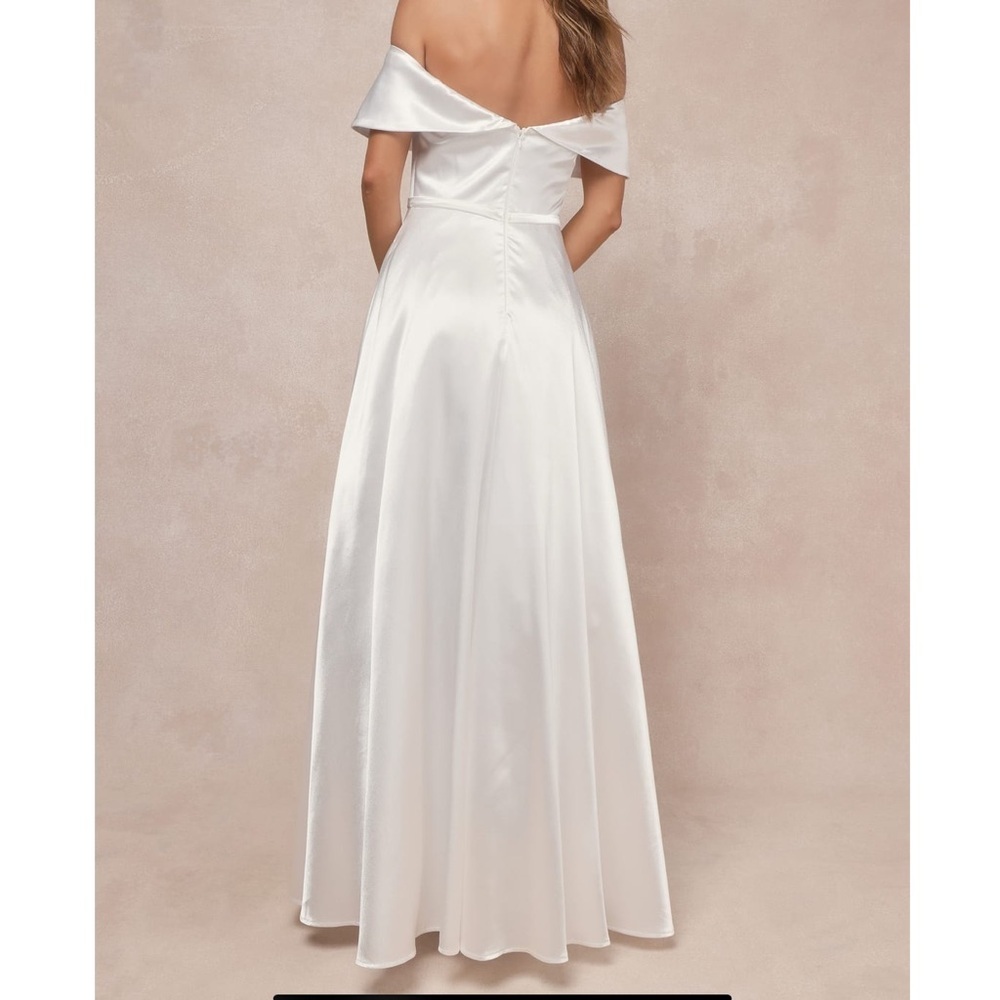 Lulus Greatest Hits White Satin Off-the-Shoulder Maxi Dress M - Picture 3 of 11